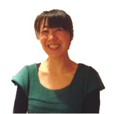 お客さまさまの顔写真 32歳